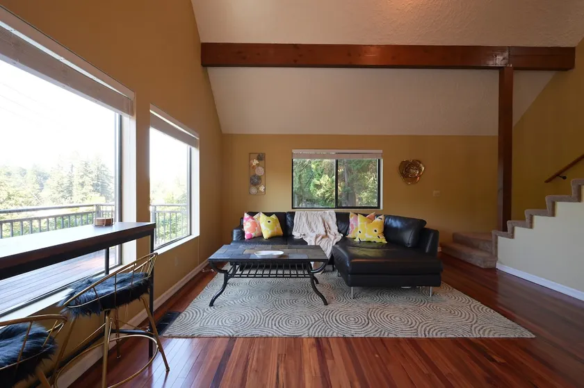 Salmon Creek Chalet - Image 1