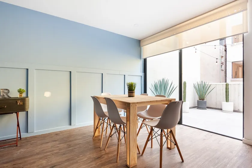 Nice & Centric Flat with Terrace - Image 1