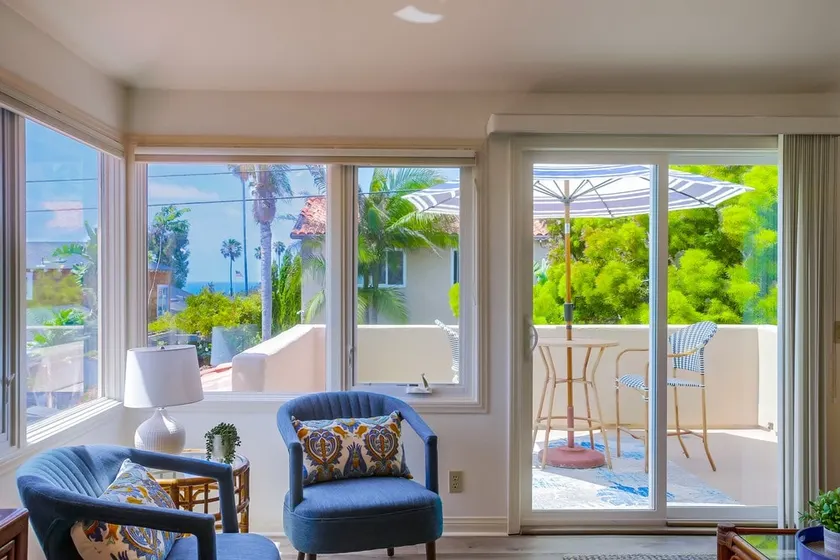 Mindful Cottage with peek Ocean Views - Image 1