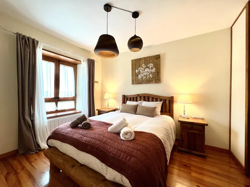 Espot Deluxe Apartment - Image 1