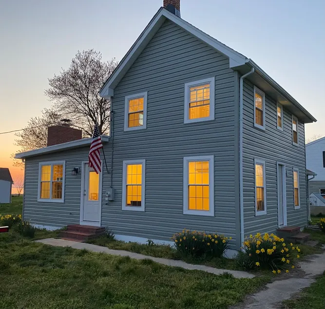 Three Anns / EV charger,screened porch,water views - Image 1