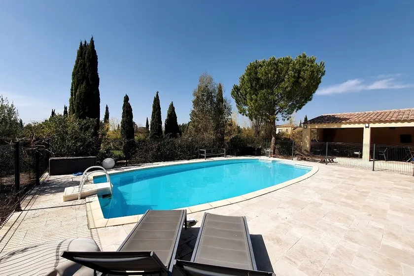 Air-conditioned villa, pool, pétanque, pizza oven - Image 1