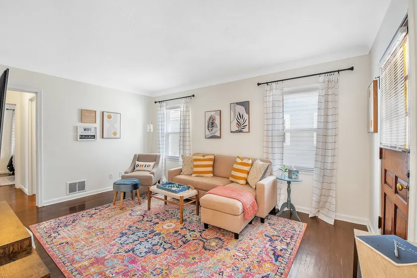 Tranquil retreat by Toledo Hosp/UT! Updated-2br - Image 1