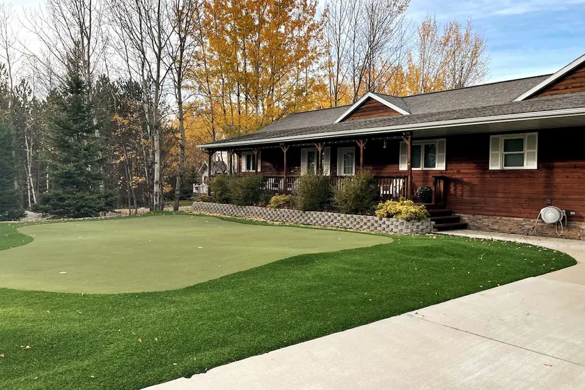 Luxury home near Lake Vermillion with Hot Tub - Image 1