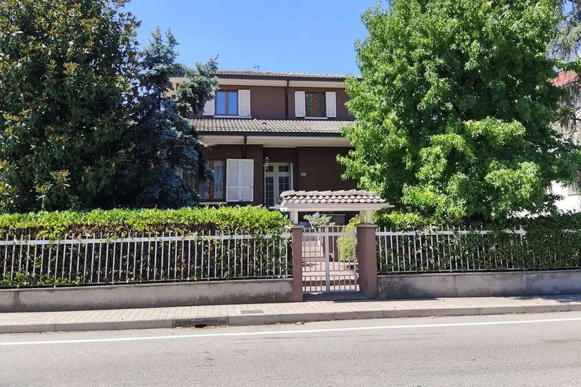 Entire accommodation: vacation home - Hosts Betty & Mauro - Image 1