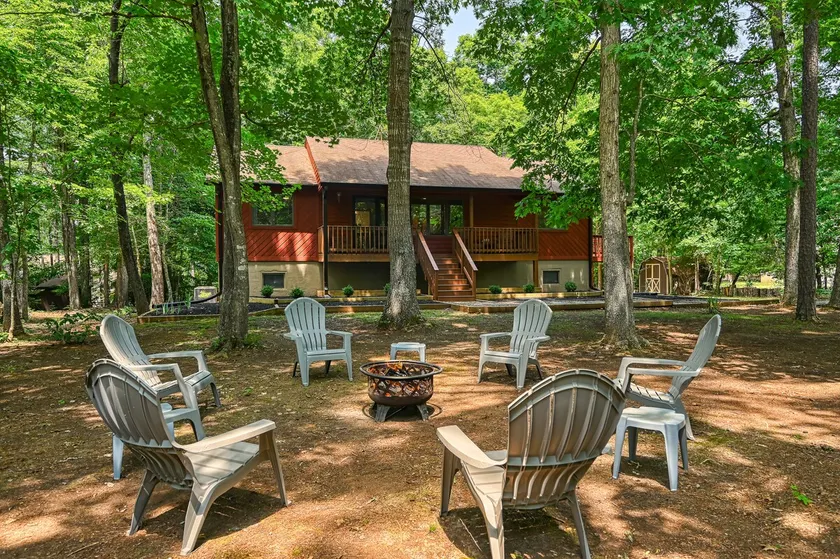 Updated Cozy Lake Cabin w/ 2 King Suites - Image 1