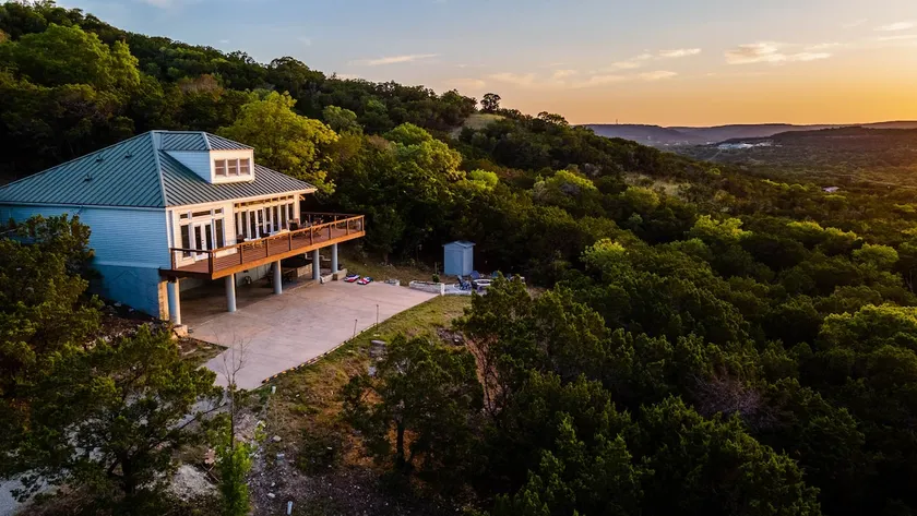Hillside Glass House Nestled in Bird Sanctuary - Image 1