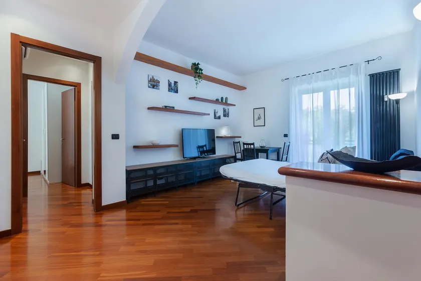 GuestHost - Perspective Corso Giovecca apartment - Image 1