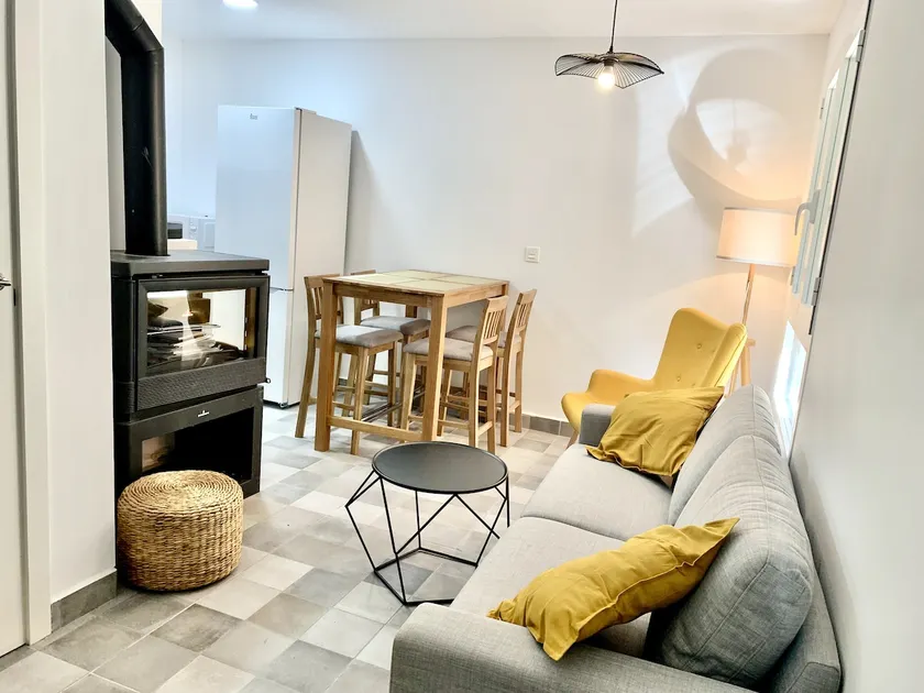 Casita Mondoto, a charming home in the Pyrenees - Image 1