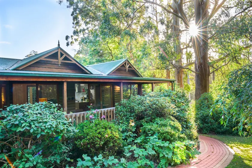 Botanica Retreat | Romantic Garden Oasis & Spa - Image 1