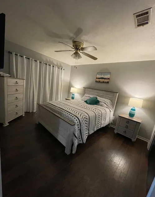Home in Groves - Image 1