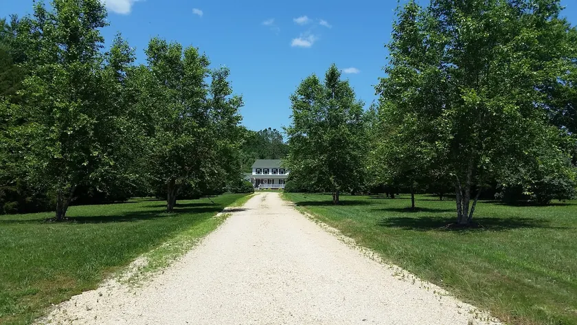 Beautiful countryside retreat within reach of DC - Image 1