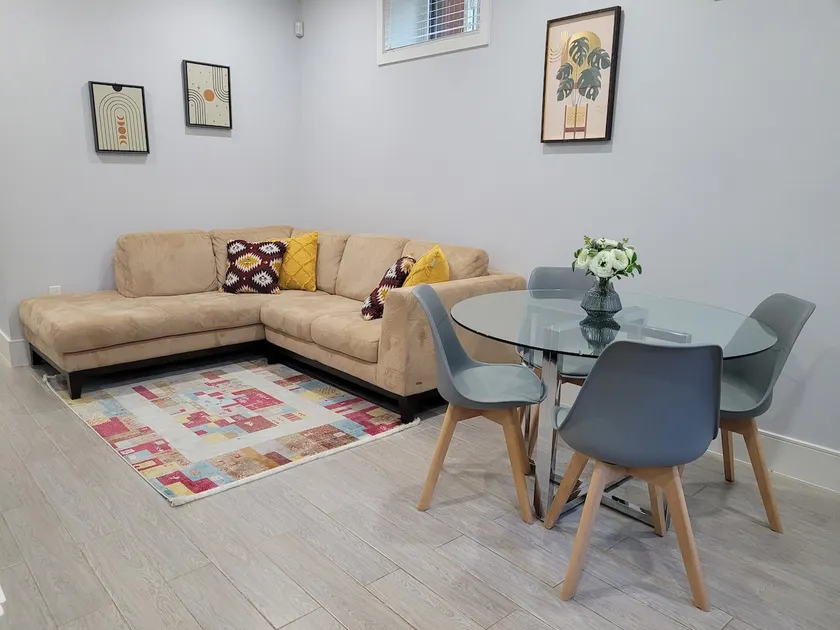 Family Oasis: 2BR | 3 Stops to Downtown/Stadiums - Image 1