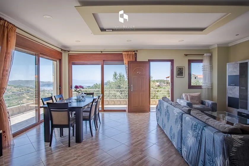 Panoramic View | *3 Bedrooms +2wc w Parking & more - Image 1