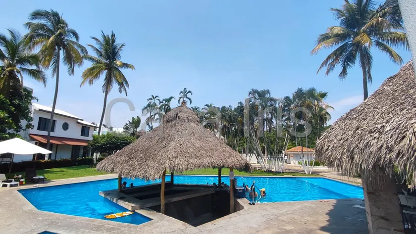 Casa Iris-Alberca, TV, Wi-Fi, Beach 5 minutes away, 4 Aires - Image 1