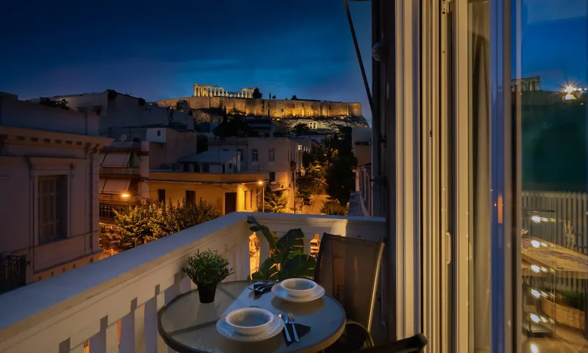 Acropolis apartment with a unique view 2 - Image 1