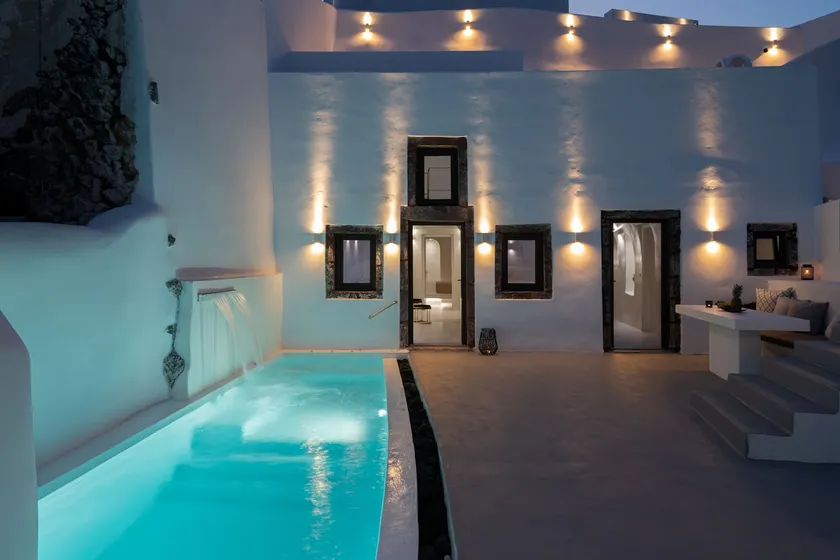 Alme Cave Villas - Image 1
