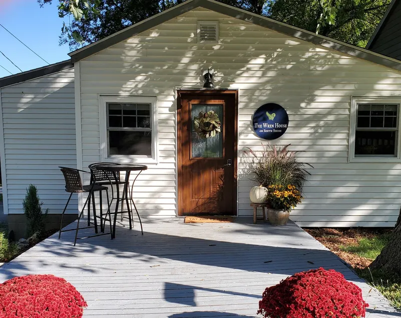 The Wren House: Close to Lake - Image 1