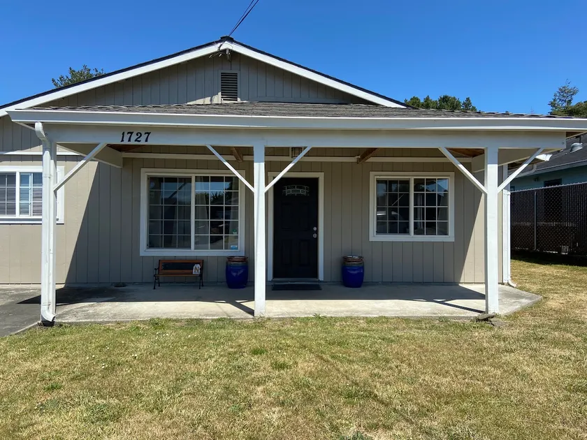 Welcome to your home away from home. - Image 1