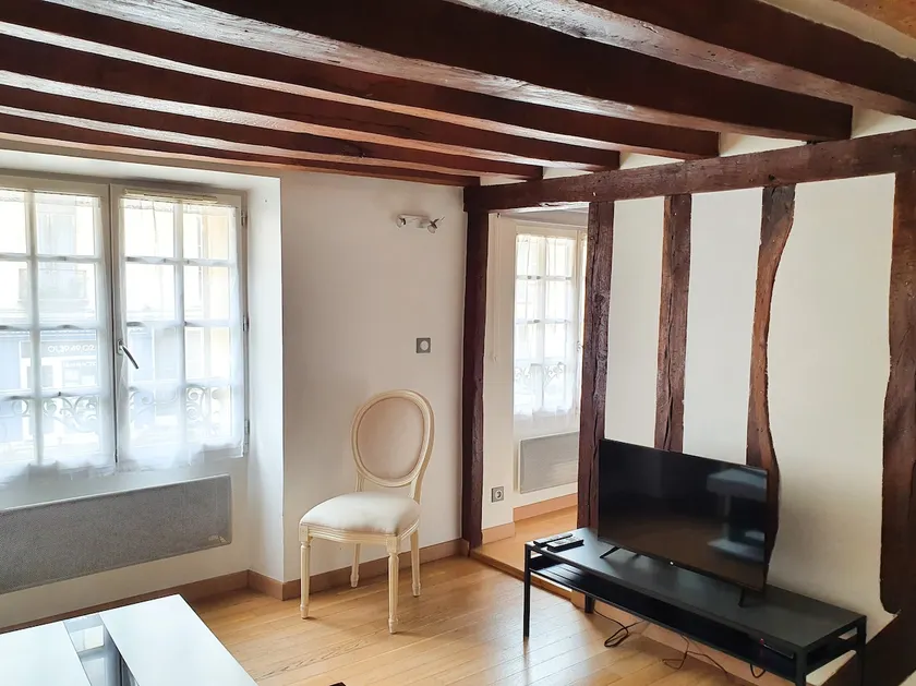 Cozy studio 2 steps from the Palace of Versailles - Image 1