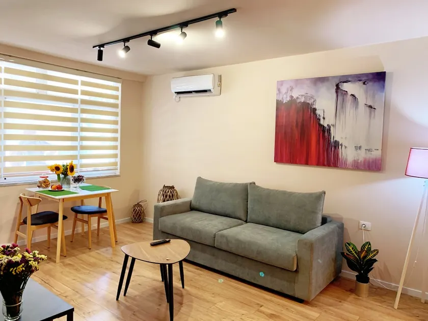 Mimosa House - Image 1