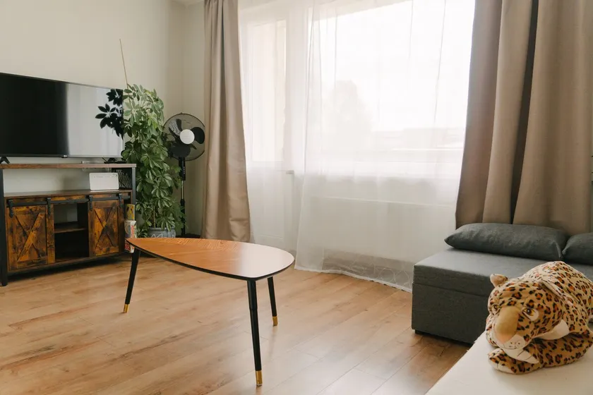 Warm, relaxing & fully equipped. For 3 guests. - Image 1
