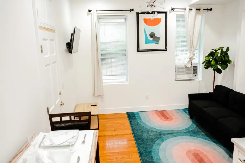Perfect for Longer Stays with all Amenities - Image 1