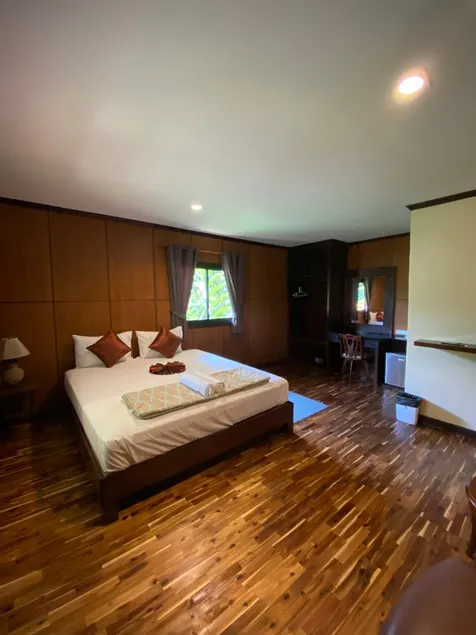A private bungalow with beautiful cliff view - Image 1