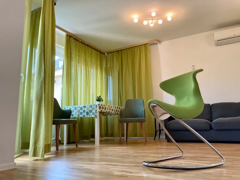 Orfey Apartment - Image 1