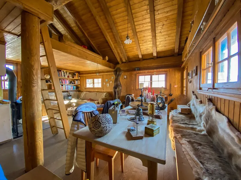 Romantic chalet with amazing views - Image 1