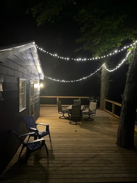 Cozy Little Lake Front Cabin W( boat slip) - Image 1