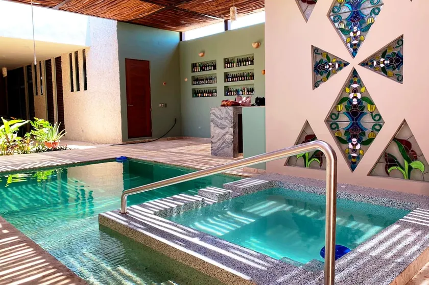 Excellent villa with amenities near the beach - Image 1