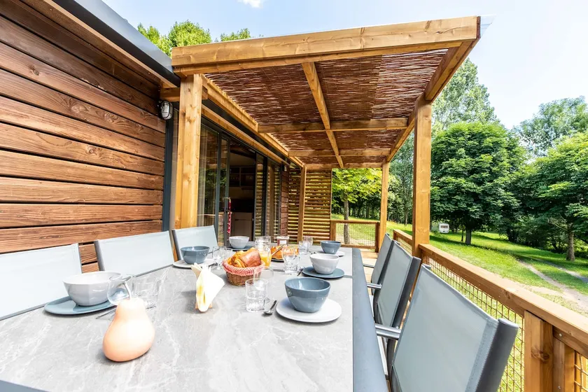 3 bedroom wooden chalet, central area - Image 1