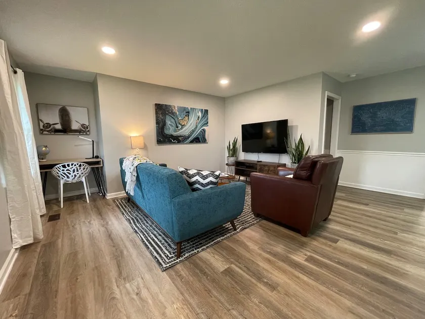 Clean, quiet, pet friendly in the beautiful Boro! - Image 1