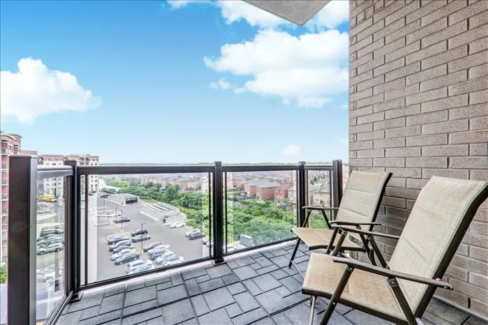 Spacious 2BR Condo w/ Free Parking & EV Charger - Image 1