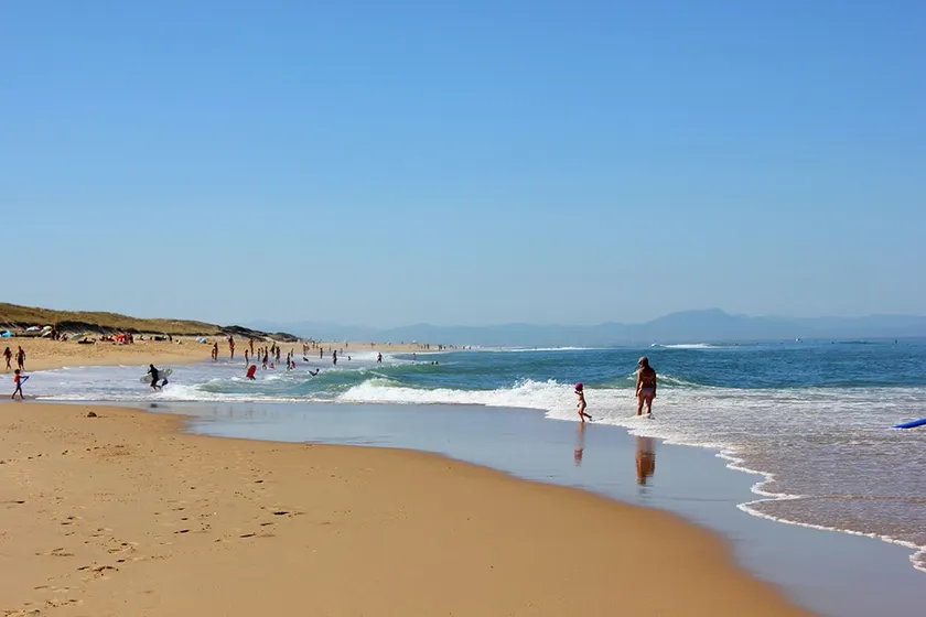 T2 – 5 pers. 100 m from the beach - Image 1