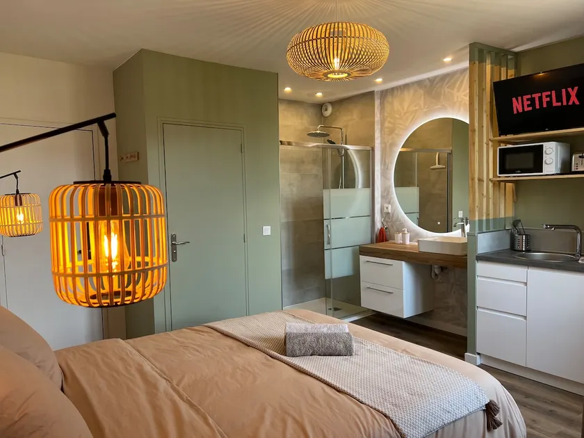 ”Cocooning” studio in downtown Honfleur - Image 1