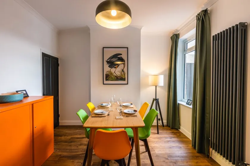 Newly refurbished Modern Stylish 2 Bedroom Cottage - Image 1