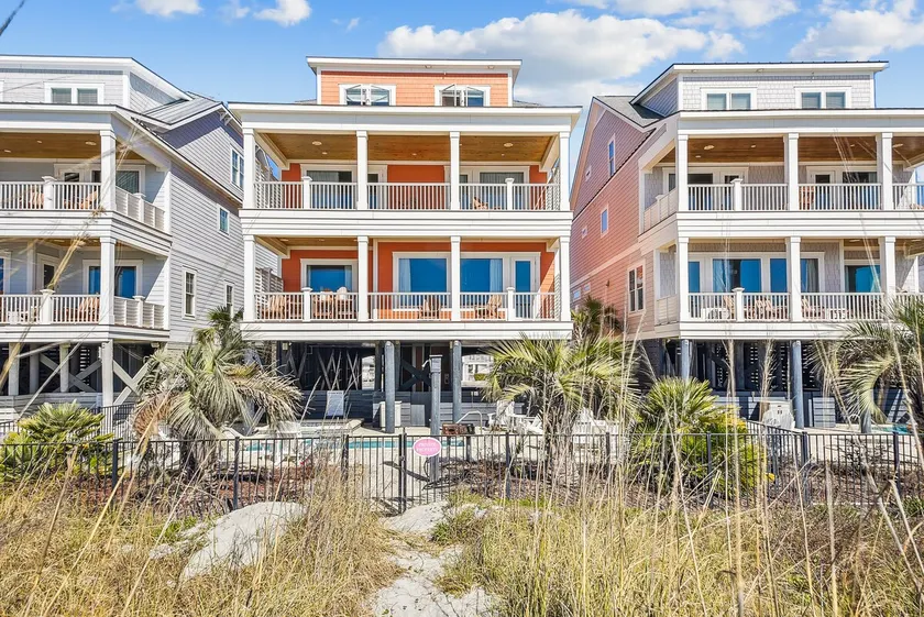 Living Beach 1, Luxury Oceanfront Home in Cherry Grove with Game Room and Pool - Image 1