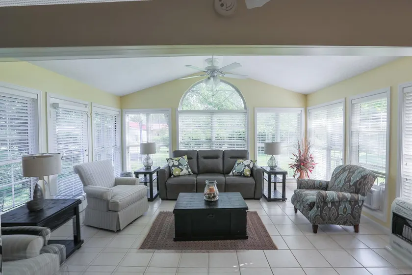 Home Near Sand Mtn Park |Sleeps 10| fenced yard - Image 1