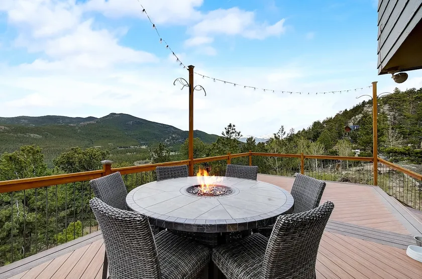 9000' Retreat in Golden Foothills - Image 1