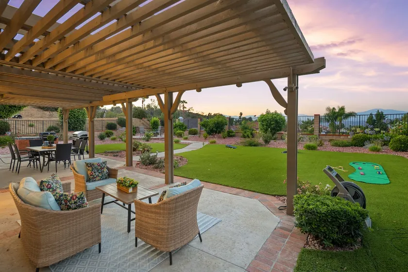 Designer Home｜Near Disney｜Views｜More in LA - Image 1