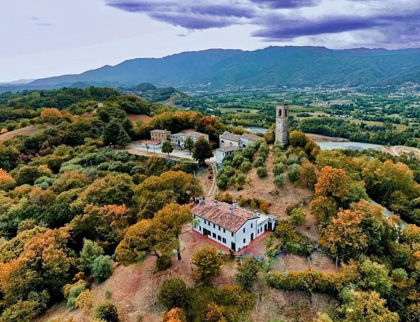 Moses' estate overlooking the Asolo hills - Image 1