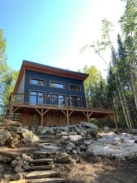 Le Fenderson - Origin Rental Chalets - Image 1