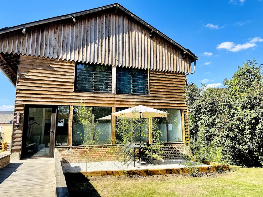 Le Gerbier, country house - Image 1