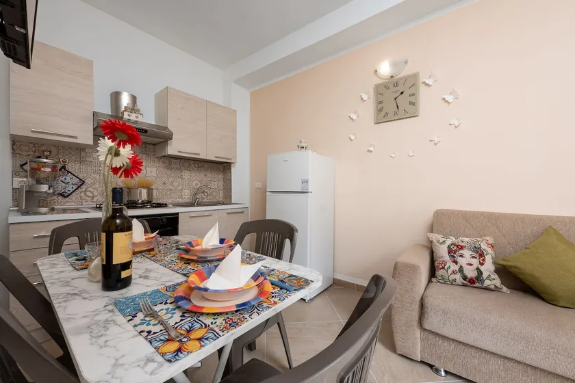Monte Irako Apartment - Image 1