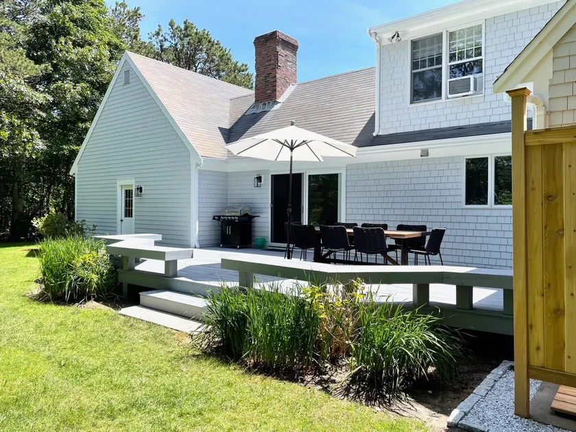 Beautiful, Family Friendly, under 1 mile to Beach - Image 1