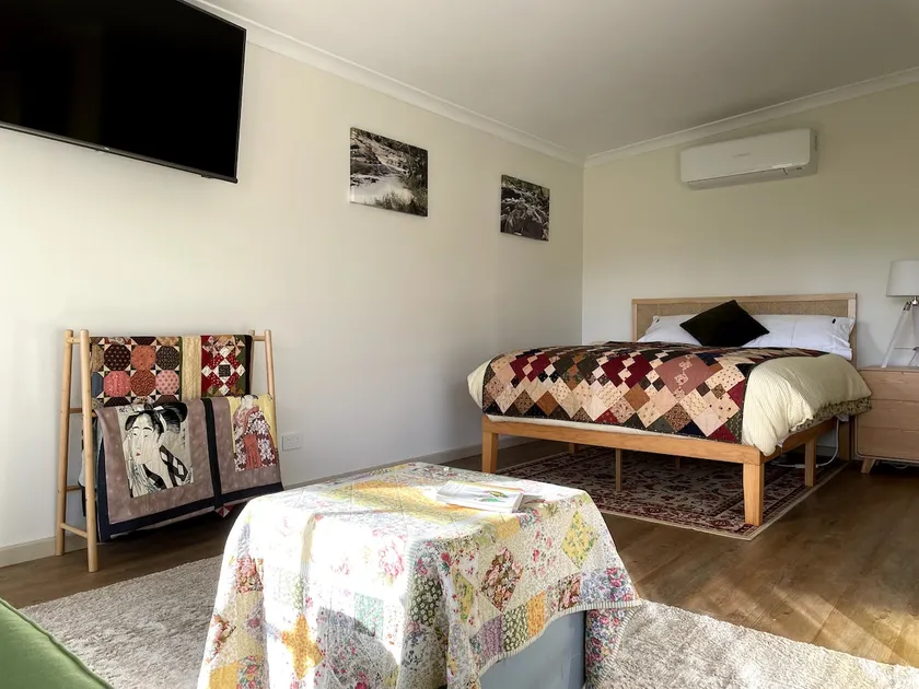 Cosy 1 bedroom farm stay guesthouse - Image 1