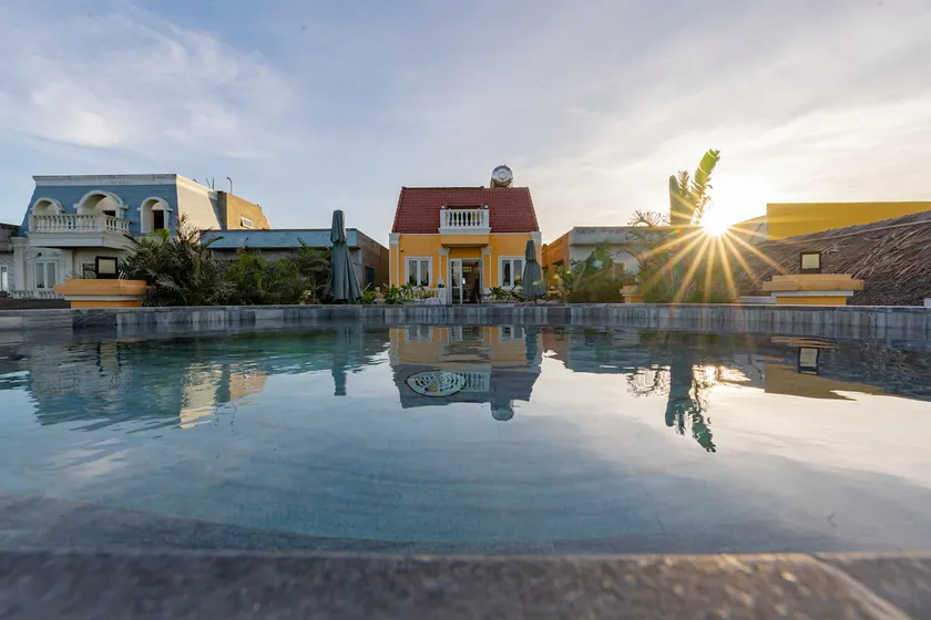 Le Rivage Villa Hoi An (Beach Front) - Image 1