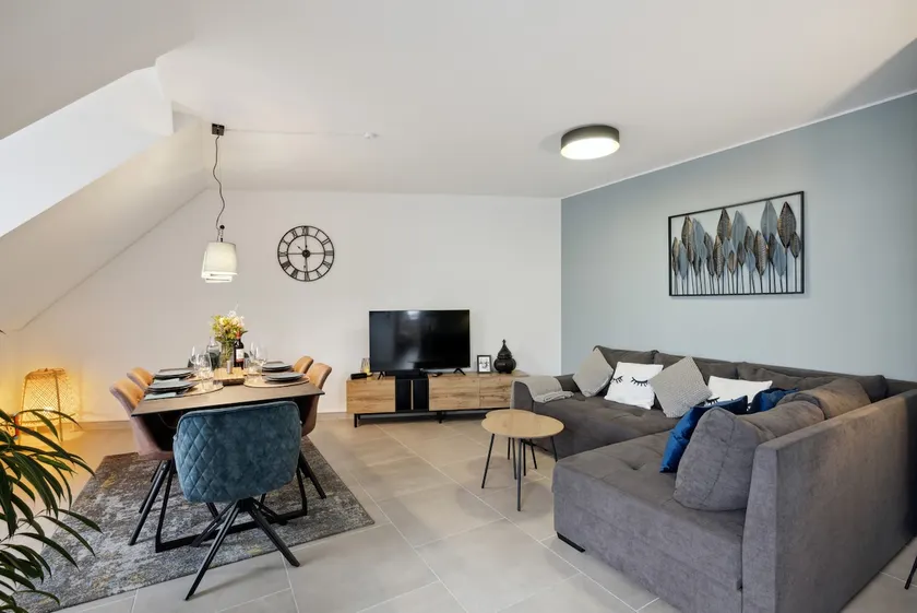 Your home away from home | 85sqm 2br | garage - Image 1